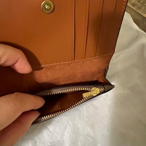 Coach small card wallet - Like New! - Picture 11 of 11